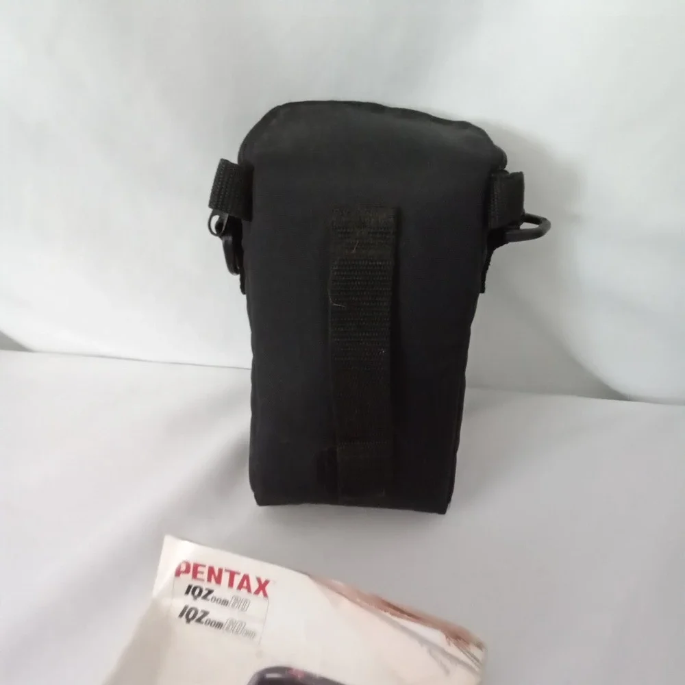 Pentax IQZoom 60 35mm Film Camera 38-60mm Macro Zoom with Case and‎ Manual